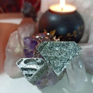 Llavero Superman 2 tamaños. Orgonita - electronite.