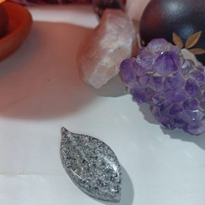 Hoja Alargada decorativa punta de Orgonita - Electronite