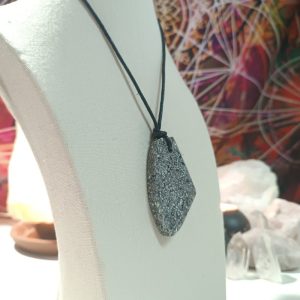 Colgante Abstracto Grande de Orgonita - Electronite.