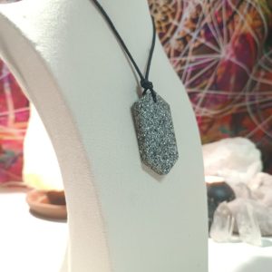 Colgante Chapa Hexagonal. Orgonita - Electronite.