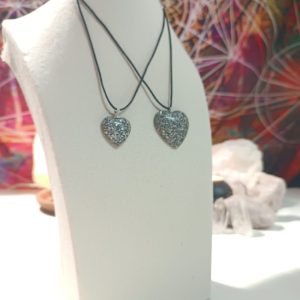 Colgante Corazón orgontia electronite. Grande y Pequeño.