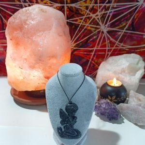 Colgante Ángel Magnetita