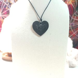 Colgante Corazón Ángel Orgonita MAGNETITA