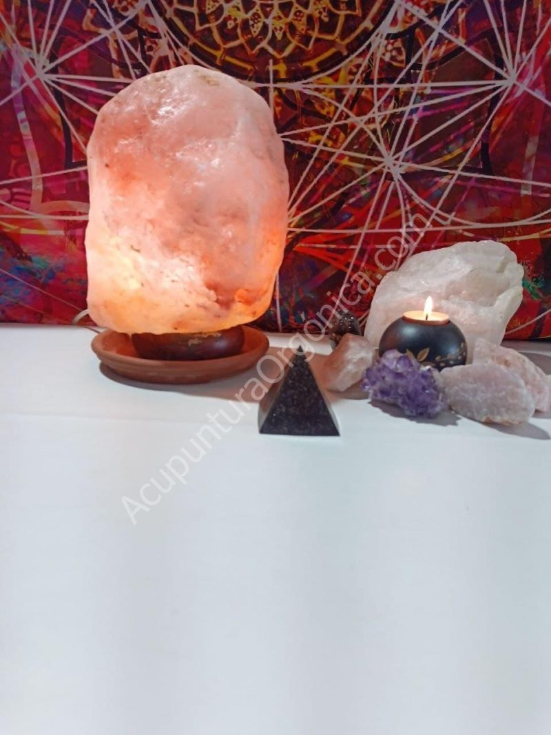 Orgonita VIRUTA DE HIERRO Pirámide mediana 4 lados - Imagen 3