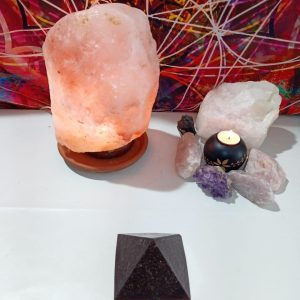 Orgonita VIRUTA DE HIERRO Pirámide Grande 4 lados