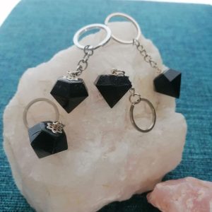 Orgonita LLAVERO DE MAGNETITA formato DIAMANTE