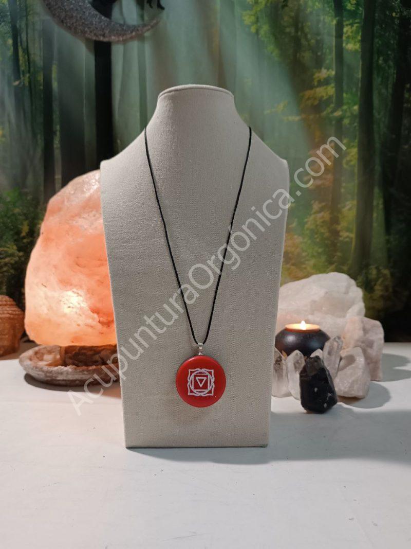 Colgante o llavero Orgonite electronite Chakra Raiz formato Semicírculo - Imagen 3