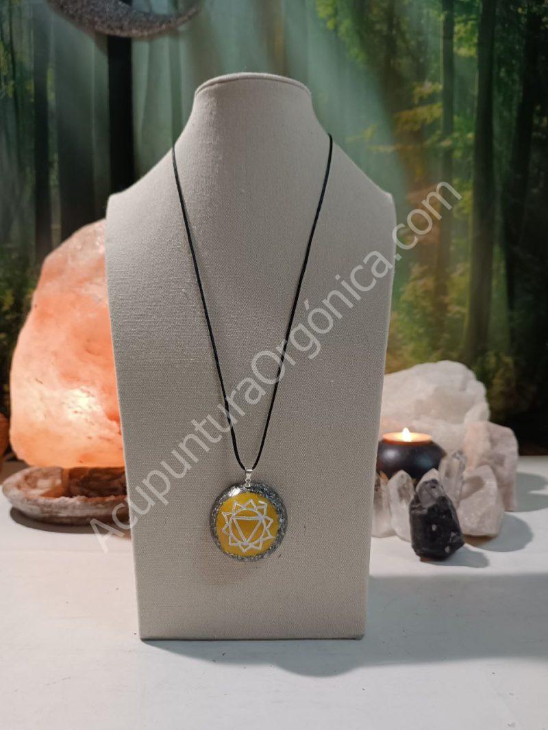 Colgante o llavero Orgonita electronite Chakra Plexo Solar formato Semiesfera - Imagen 4