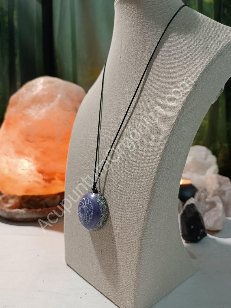 Colgante o llavero Orgonita electronite Chakra Corona formato Semiesfera - Imagen 3