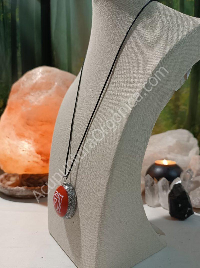 Colgante o llavero Orgonita electronite Chakra Raíz formato Semiesfera - Imagen 3