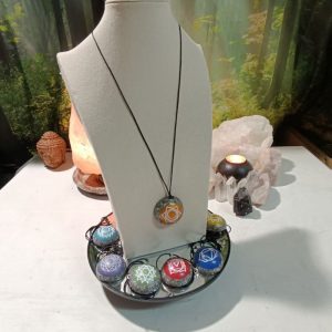 Colgante o llavero Orgonita electronite Chakra Sacro formato Semiesfera