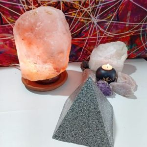 Orgonita Formato Pirámide Grande 4 lados