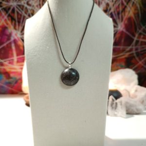 Orgonita VIRUTA PEQUEÑA DE HIERRO colgante Semicírculo Pequeño