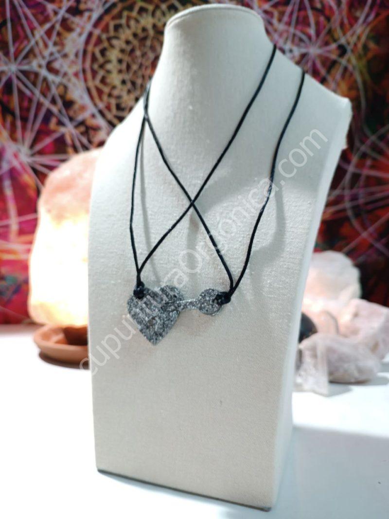 Colgante Orgonita electronite corazón y llave