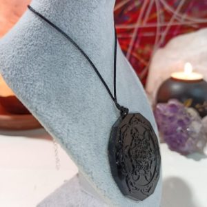 Colgante Orgonita formato Metatrón de Magnetita