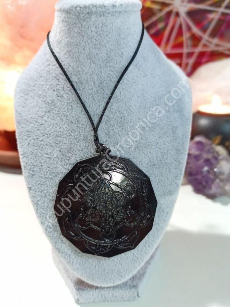 Colgante Orgonita formato Metatrón de Magnetita