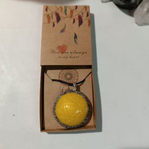 Colgante o llavero Orgonita electronite Chakra Plexo Solar formato Semiesfera