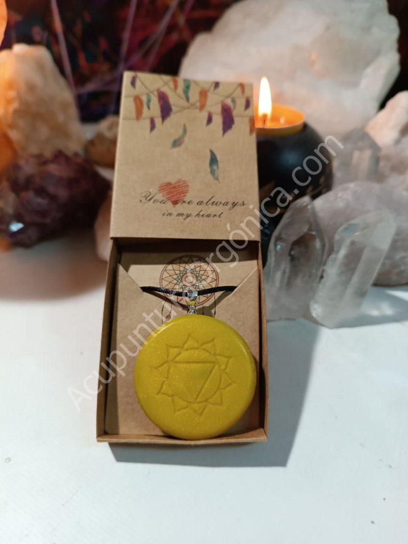 Colgante o llavero Orgonita electronite Chakra Plexo Solar formato Semicírculo - Imagen 6