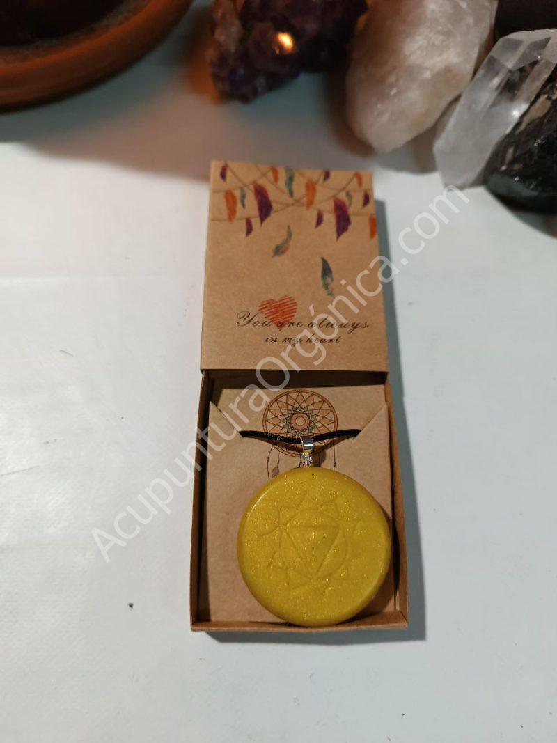 Colgante o llavero Orgonita electronite Chakra Plexo Solar formato Semicírculo - Imagen 5